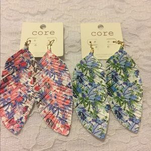 NW Faux leather lightweight feather earrings